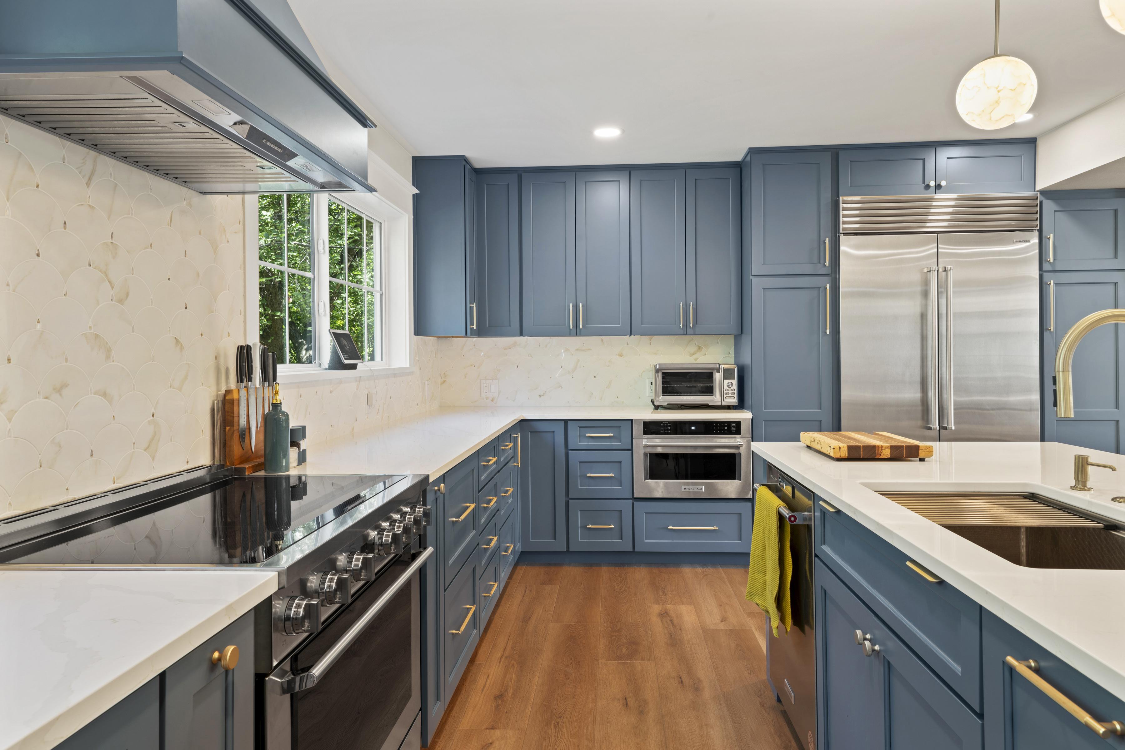 Windsor Kitchen pendant lighting and accessories